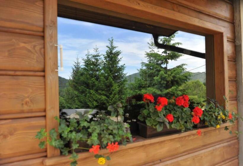 فندق Mala Chatka