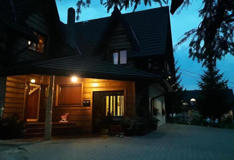 فندق Mala Chatka