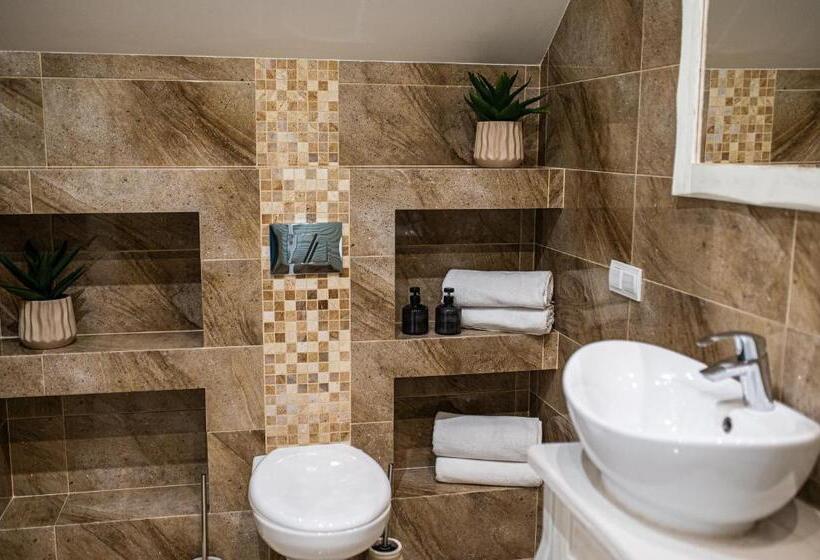 ホテル Modra Sikorka