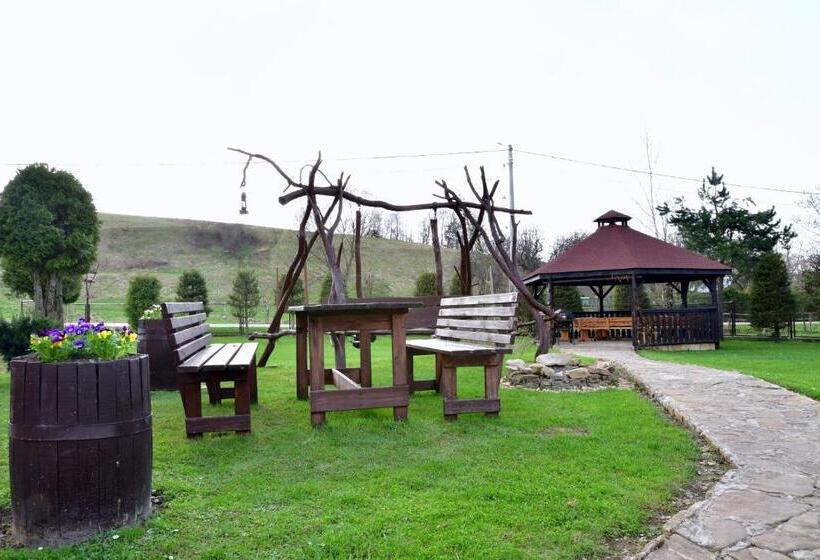 Отель Nad Krolówką