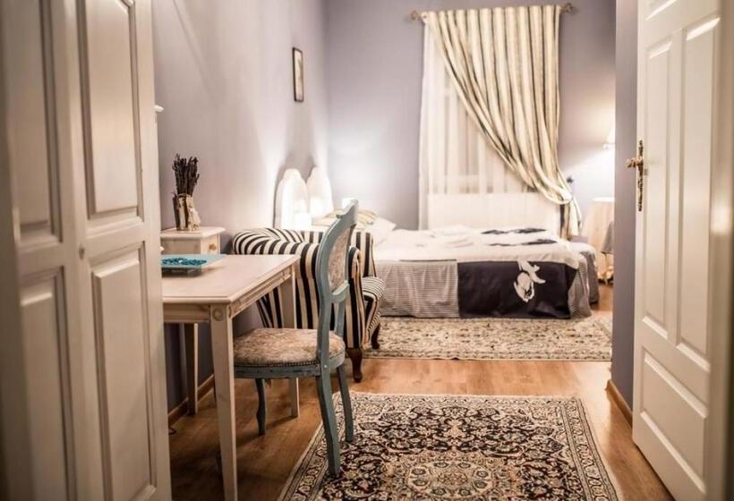 בית מלון כפרי Napoleon