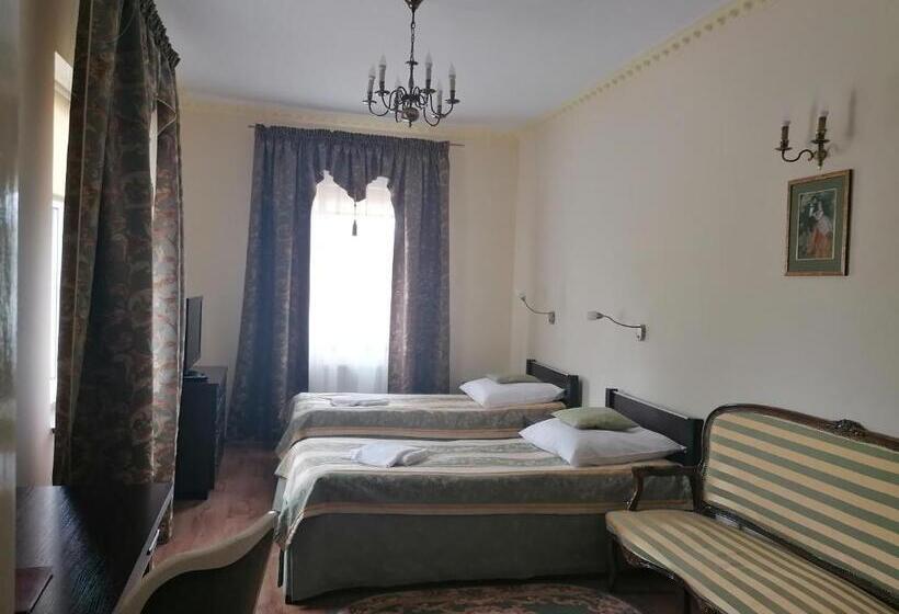 בית מלון כפרי Napoleon