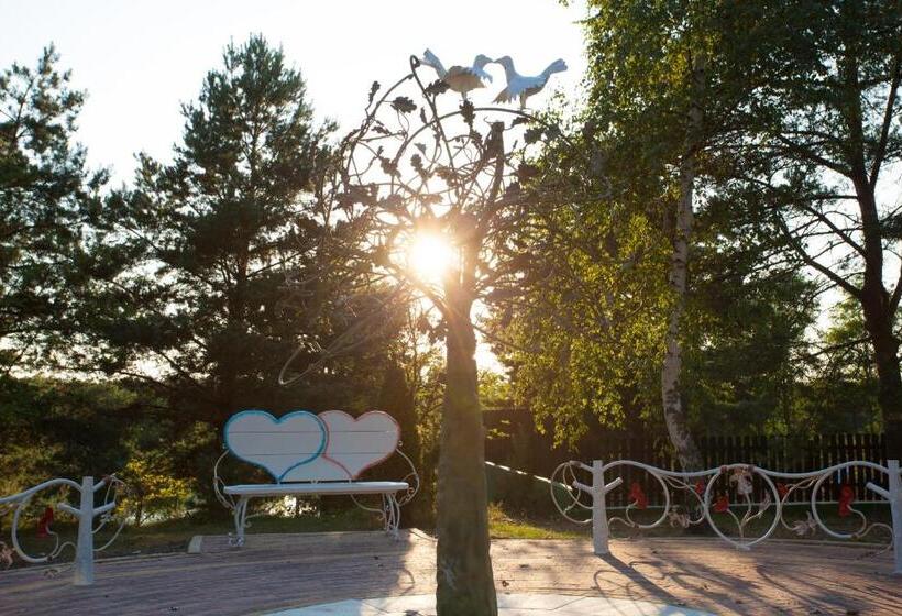 Отель Niedźwiadek