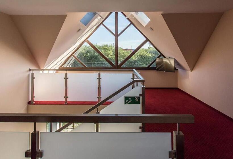 ホテル Noclegi Gawra