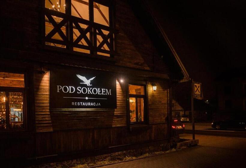 فندق Noclegi Pod Sokołem