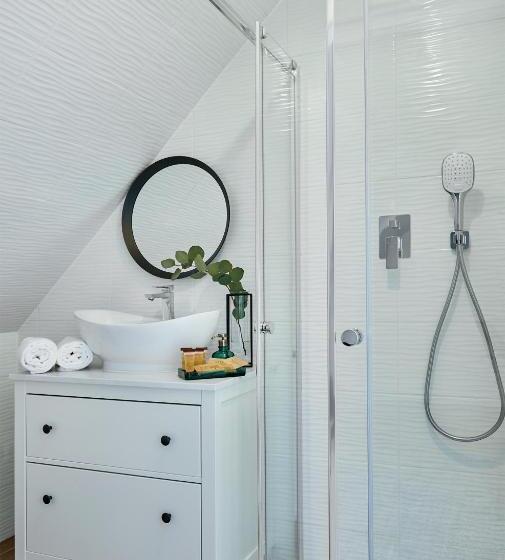 فندق Noclegi Pod Sokołem