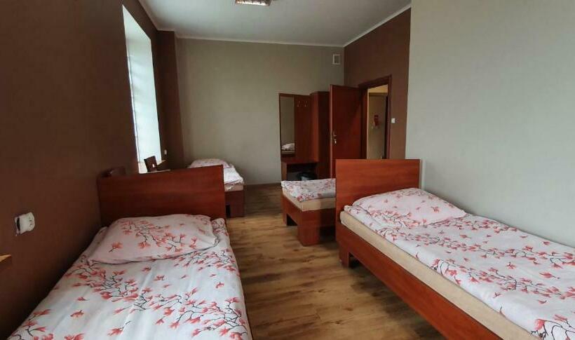 فندق Noclegi Tyczyn