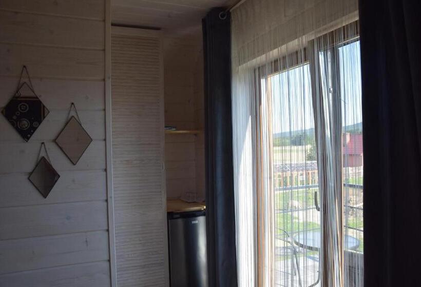 בית מלון כפרי Noclegi święta Katarzyna ,, Pod Jeleniami Prawdziwymi