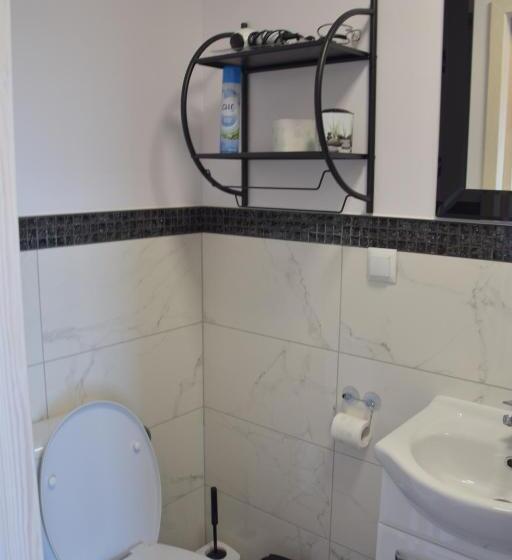 בית מלון כפרי Noclegi święta Katarzyna ,, Pod Jeleniami Prawdziwymi