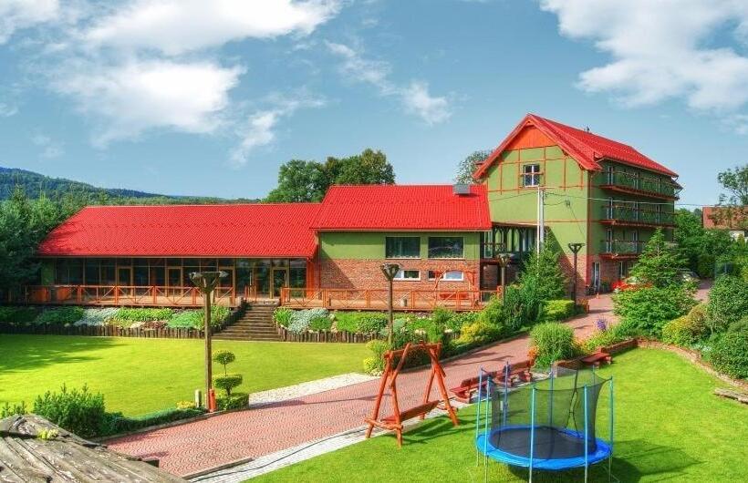 Отель Ośrodek Wypoczynkowy Max