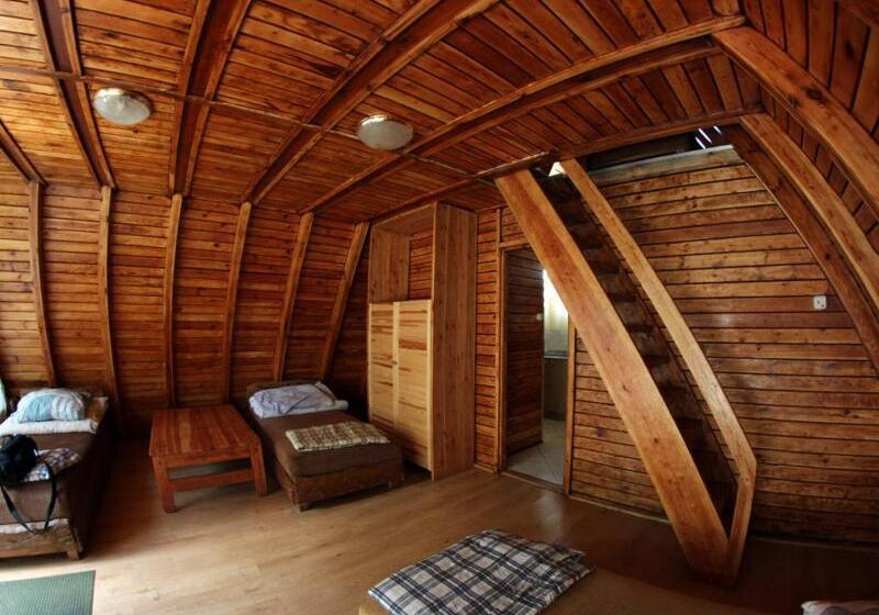 فندق Owir Rejów