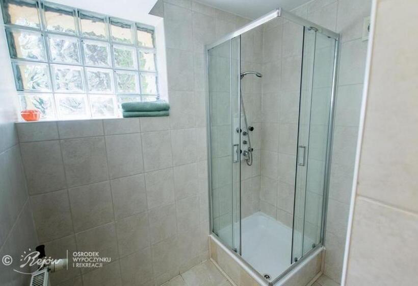 فندق Owir Rejów