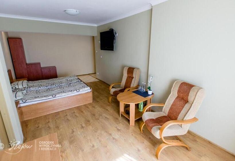 فندق Owir Rejów