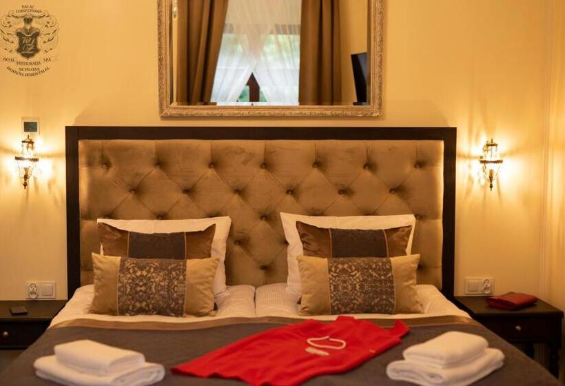 בית מלון כפרי Pałac Lubiechowa Jelenia Góra  Riesengebirge