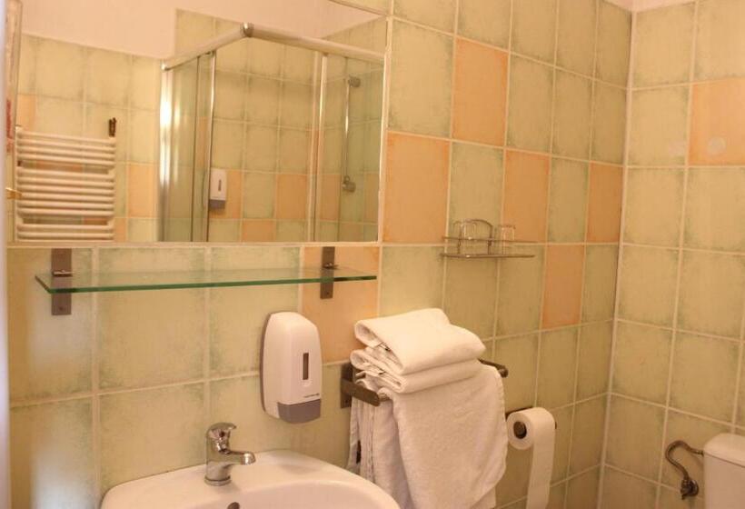 בית מלון כפרי Pod Jeleniem