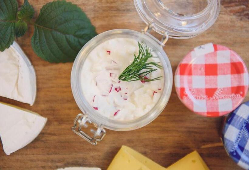 בית מלון כפרי Pod Jesiotrem