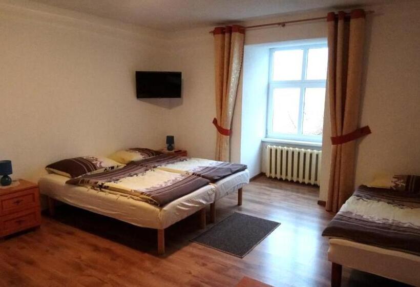 Отель Pokoje Gościnne Strażnica