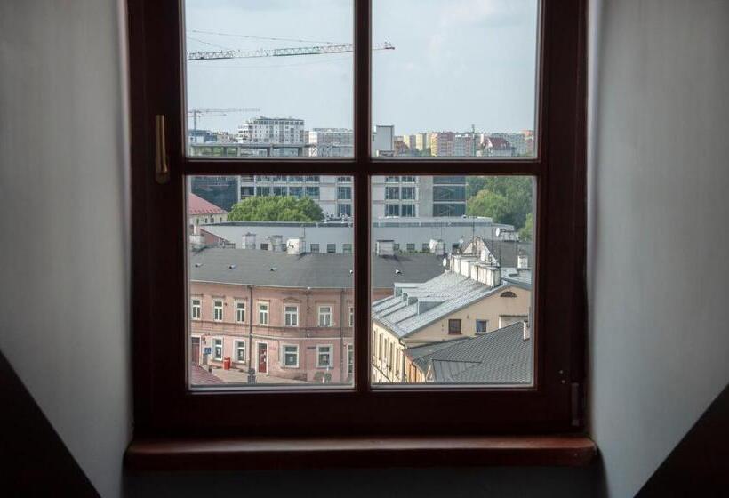 هتل Prudentia Residence Qulturalna