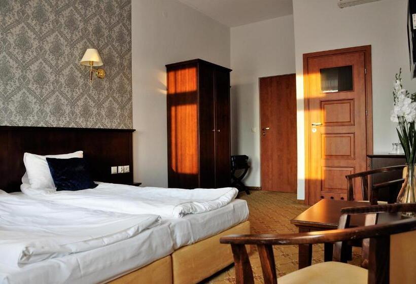 هتل Prudentia Residence Qulturalna