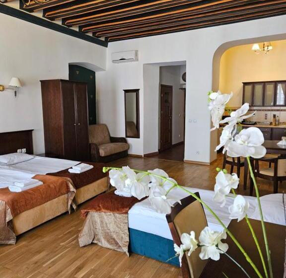 هتل Prudentia Residence Qulturalna