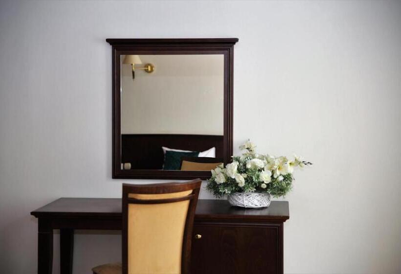 هتل Prudentia Residence Qulturalna