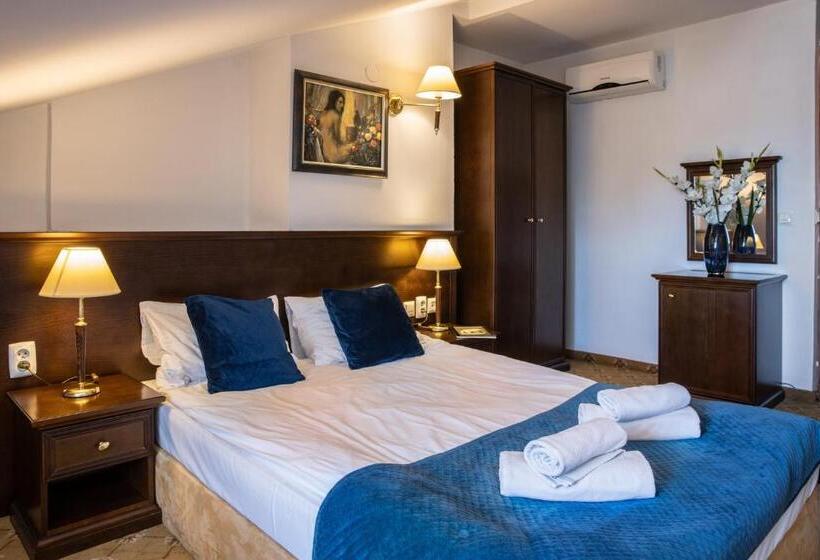 هتل Prudentia Residence Qulturalna