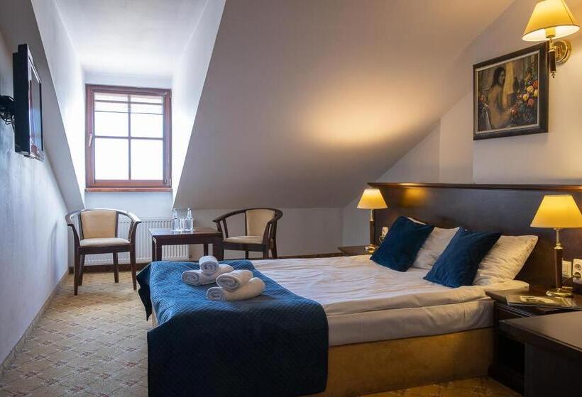 هتل Prudentia Residence Qulturalna