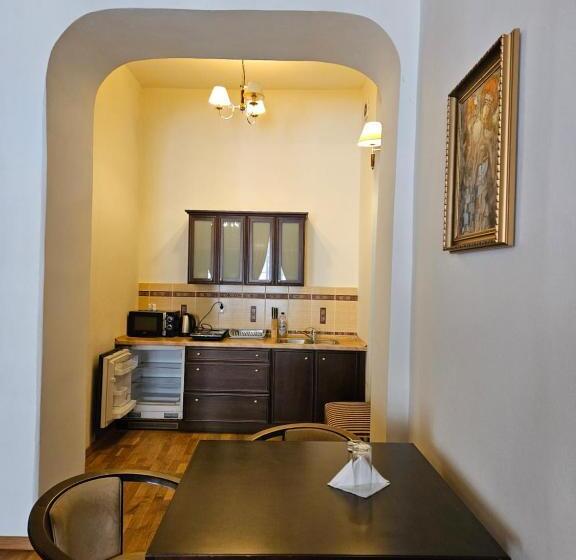 هتل Prudentia Residence Qulturalna