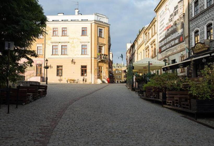 هتل Prudentia Residence Qulturalna