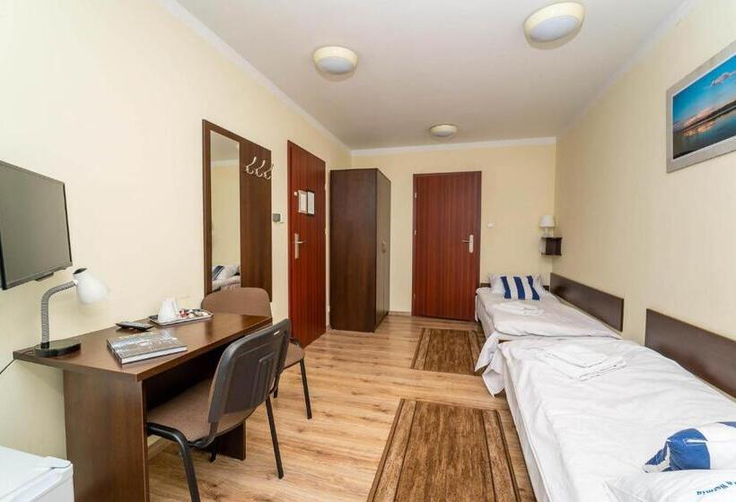 هتل Przystań Warmia