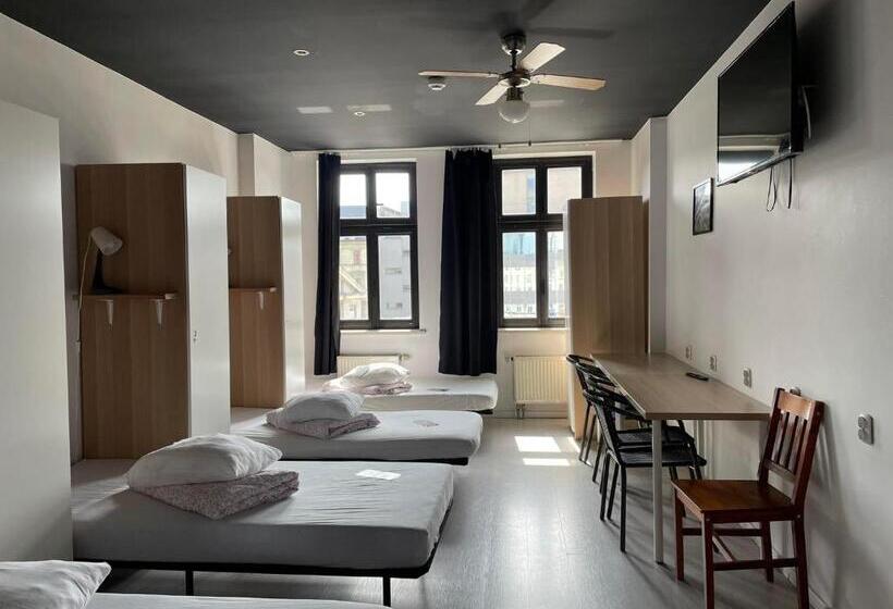 مسافرخانه Kamienica Rynek 7