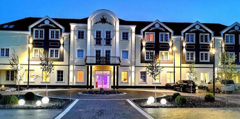 فندق Sevilla Gold