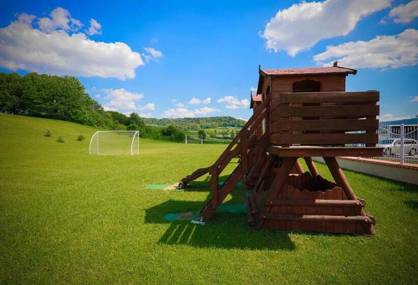 فندق Sękowski Dwór