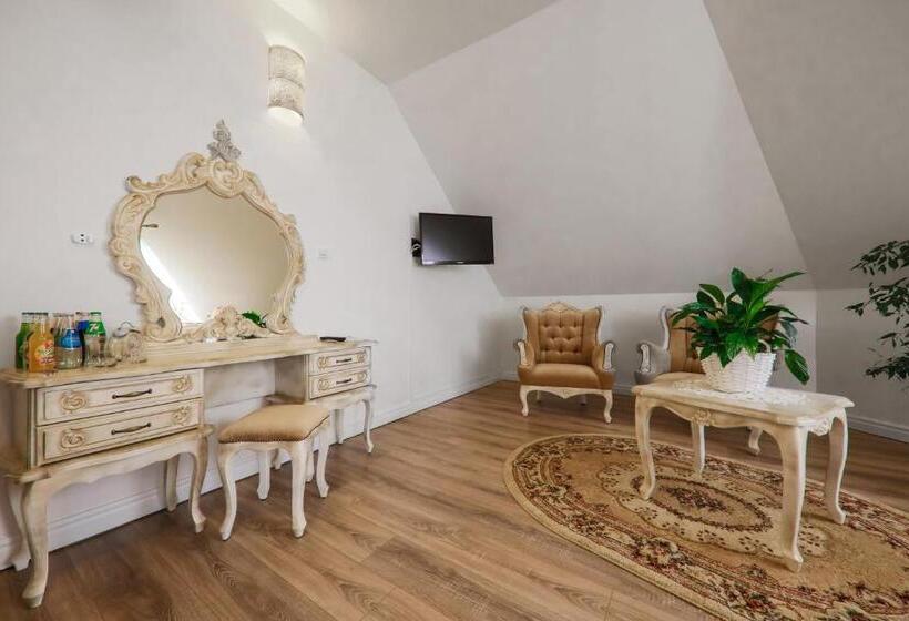 فندق Sękowski Dwór