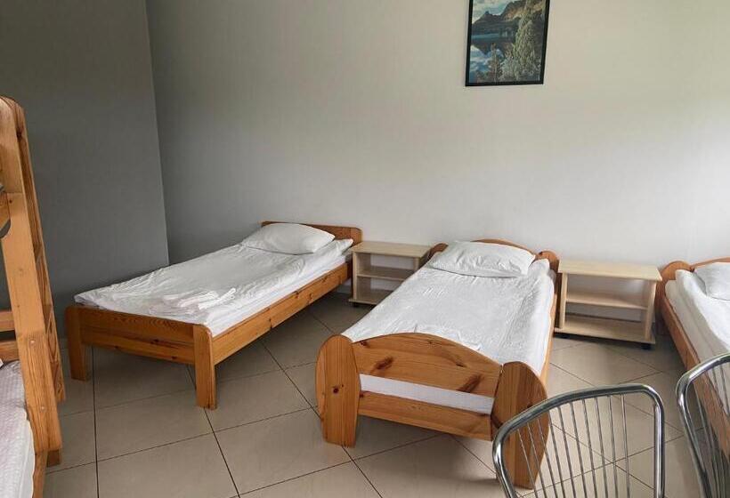 בית מלון כפרי żółta Walizka Gościniec