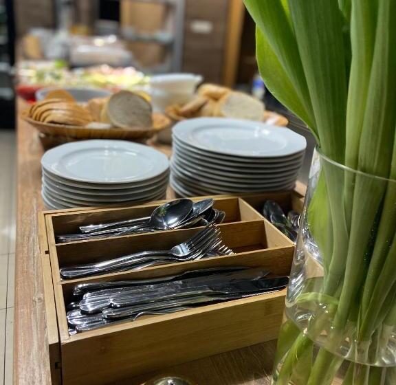 בית מלון כפרי żółta Walizka Gościniec