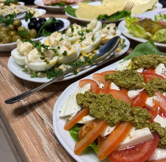 בית מלון כפרי żółta Walizka Gościniec