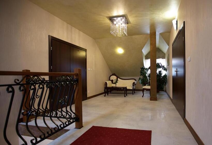 酒店 Villa Bolestraszyce