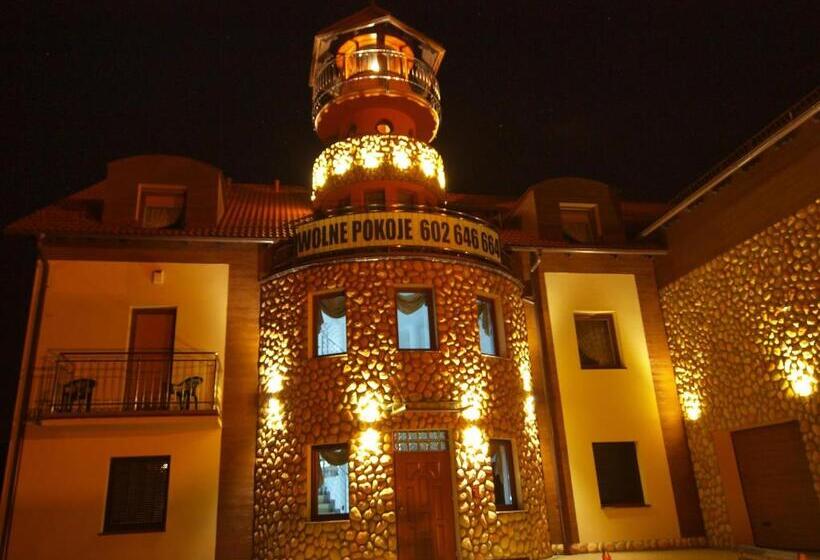 هتل Willa Latarnik   Doskonała Lokalizacja, Blisko Atrakcji, 20min Do Plaży