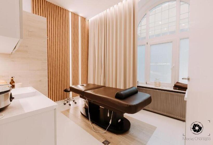 Отель Willa Mała Pieniawa