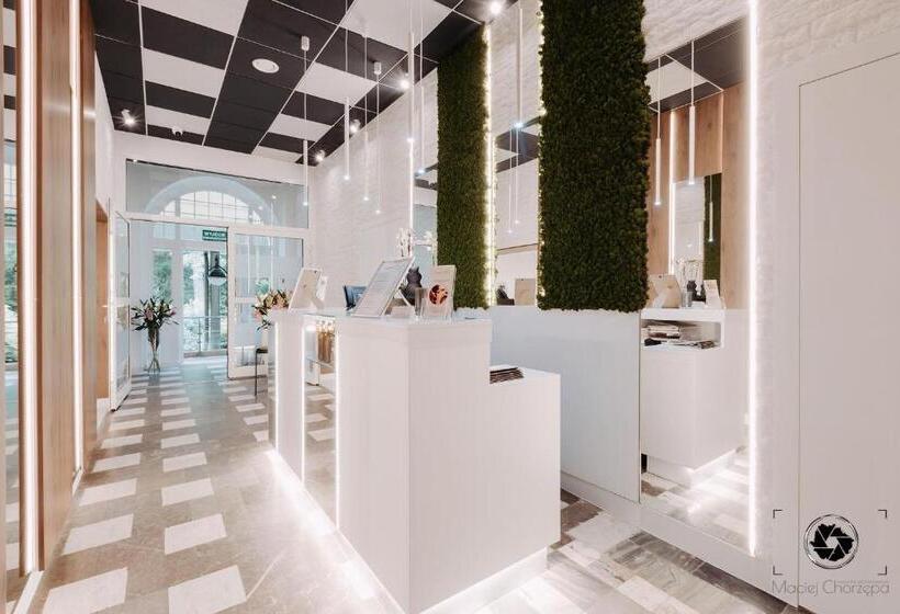 هتل Willa Mała Pieniawa