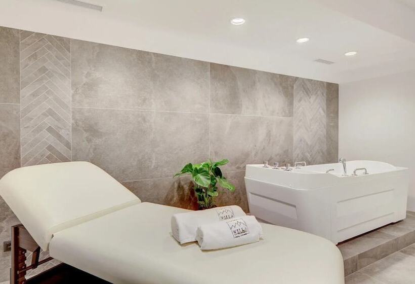 هتل Willa Tatrzańska