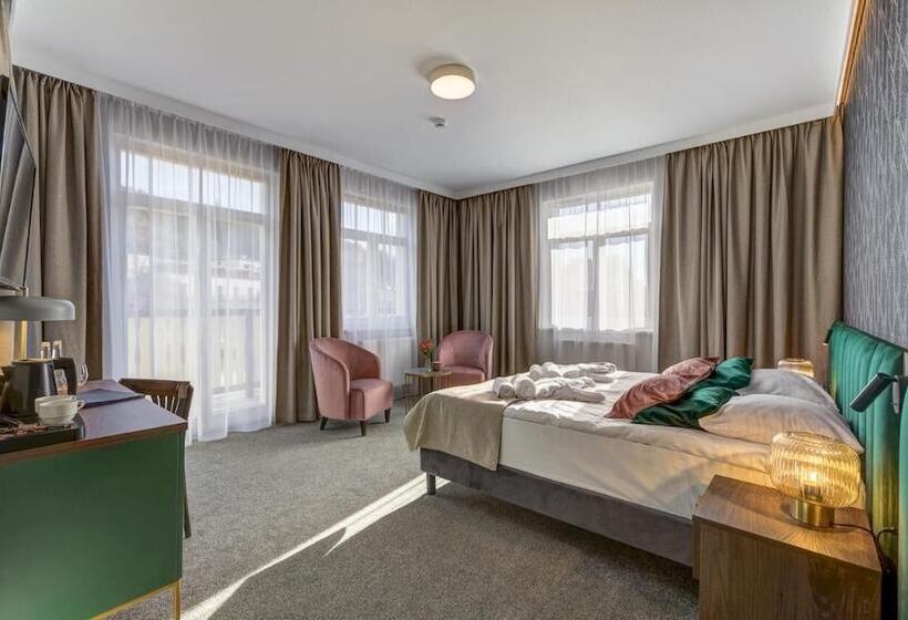 هتل Willa Tatrzańska