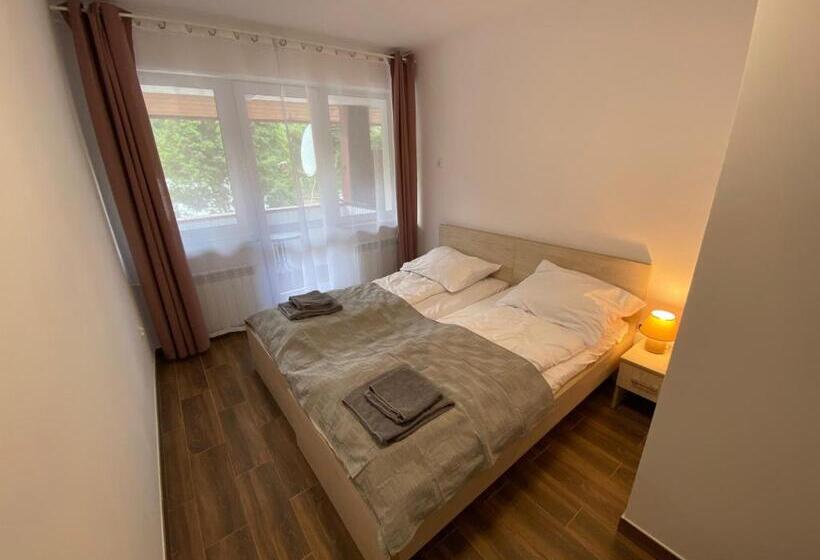 فندق Zajazd Bartnik