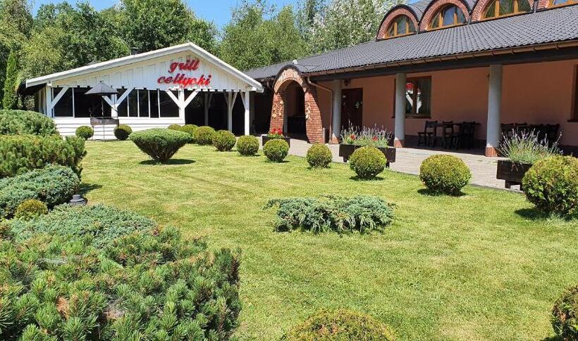 ホテル Zajazd Celtycki