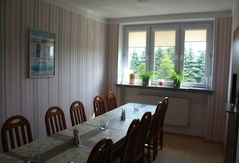 Luna Noclegi I Zakwaterowanie