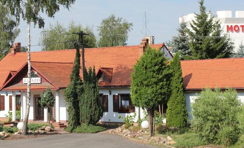 Motel I Restauracja Pod Basztą