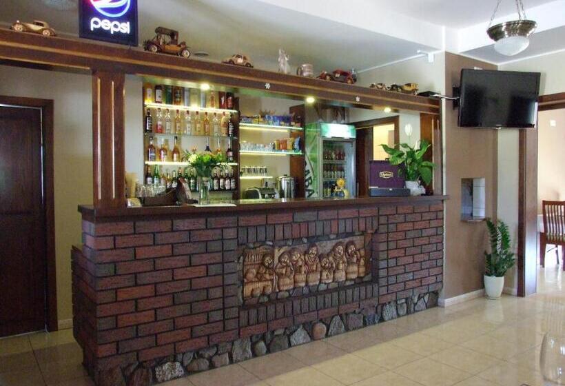 モーテル Noclegi Sobańskich