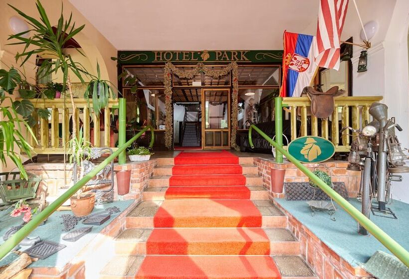 モーテル Park Inn Resort