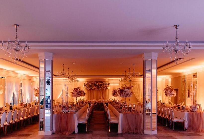 فندق على الطريق Zodiak